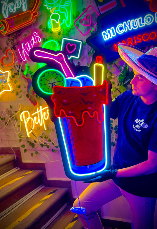 LETRERO NEÓN MICHELADA