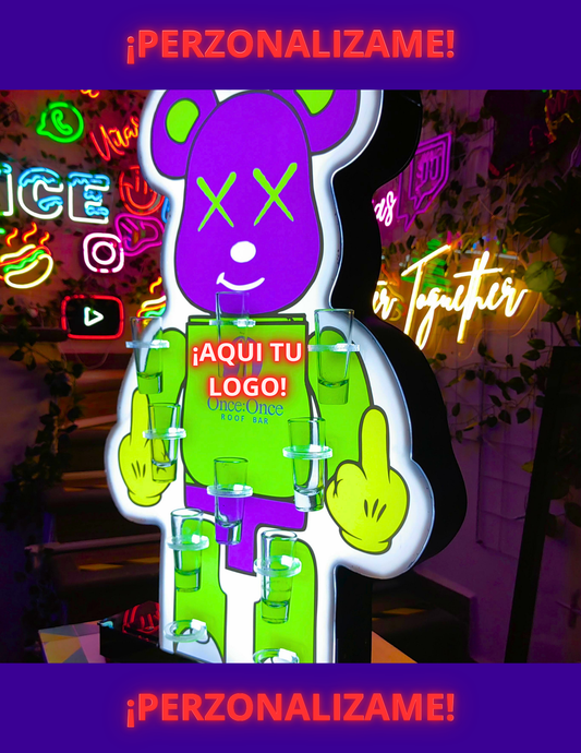 PORTASHOTS  OSO KAWS