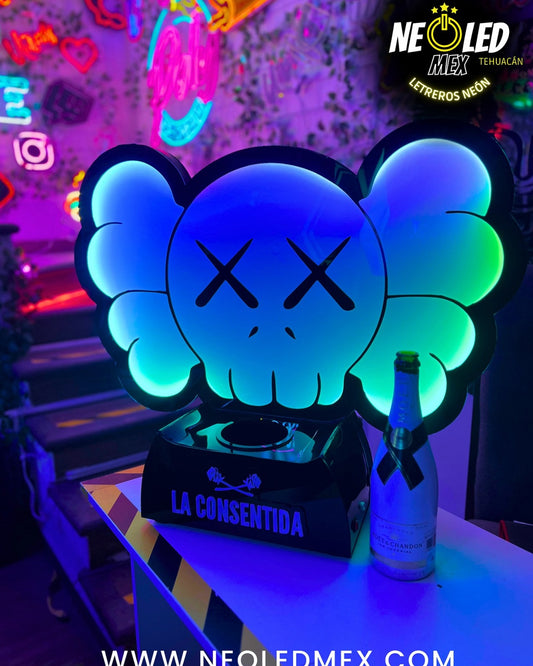 GLORIFICADOR KAWS